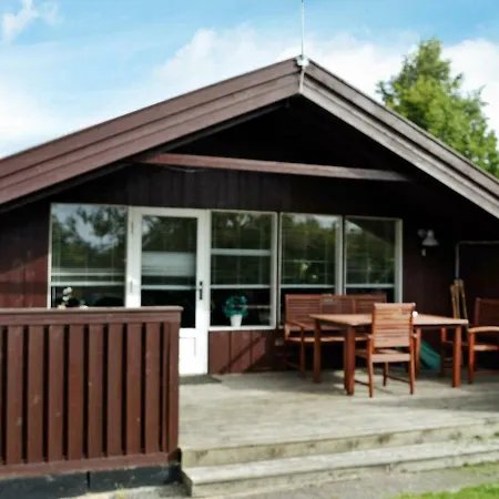 Holiday home Lappedykkervej