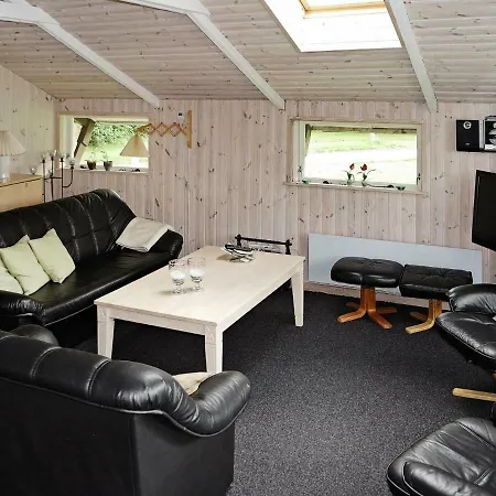 Holiday home Lappedykkervej Egense